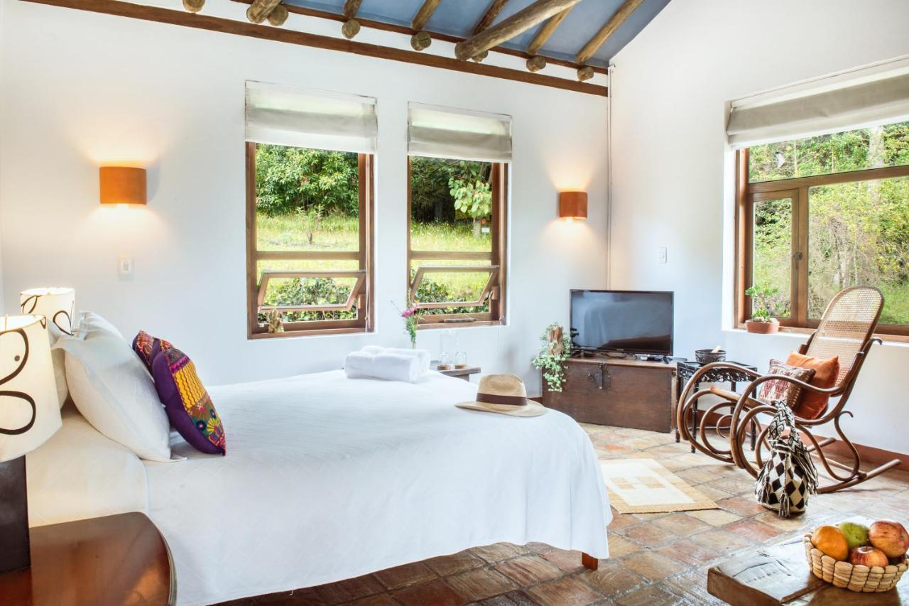 Отель Passadhi Ayurveda & Yoga Retreat Вилья-де-Лейва Экстерьер фото