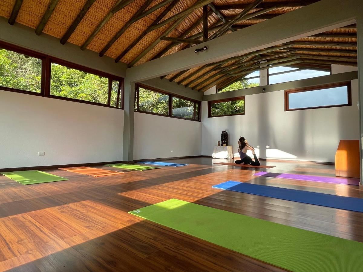 Отель Passadhi Ayurveda & Yoga Retreat Вилья-де-Лейва Экстерьер фото